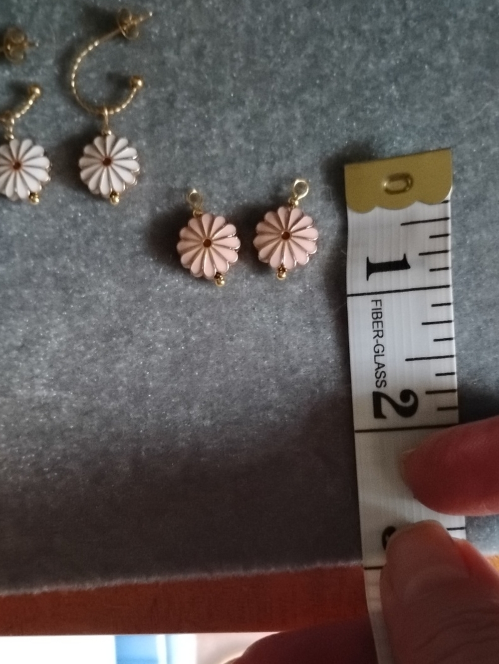 Hand Crafted Enameled Daisy Drop Earrings With 18kt Gold Hoops - Picture 4 of 5